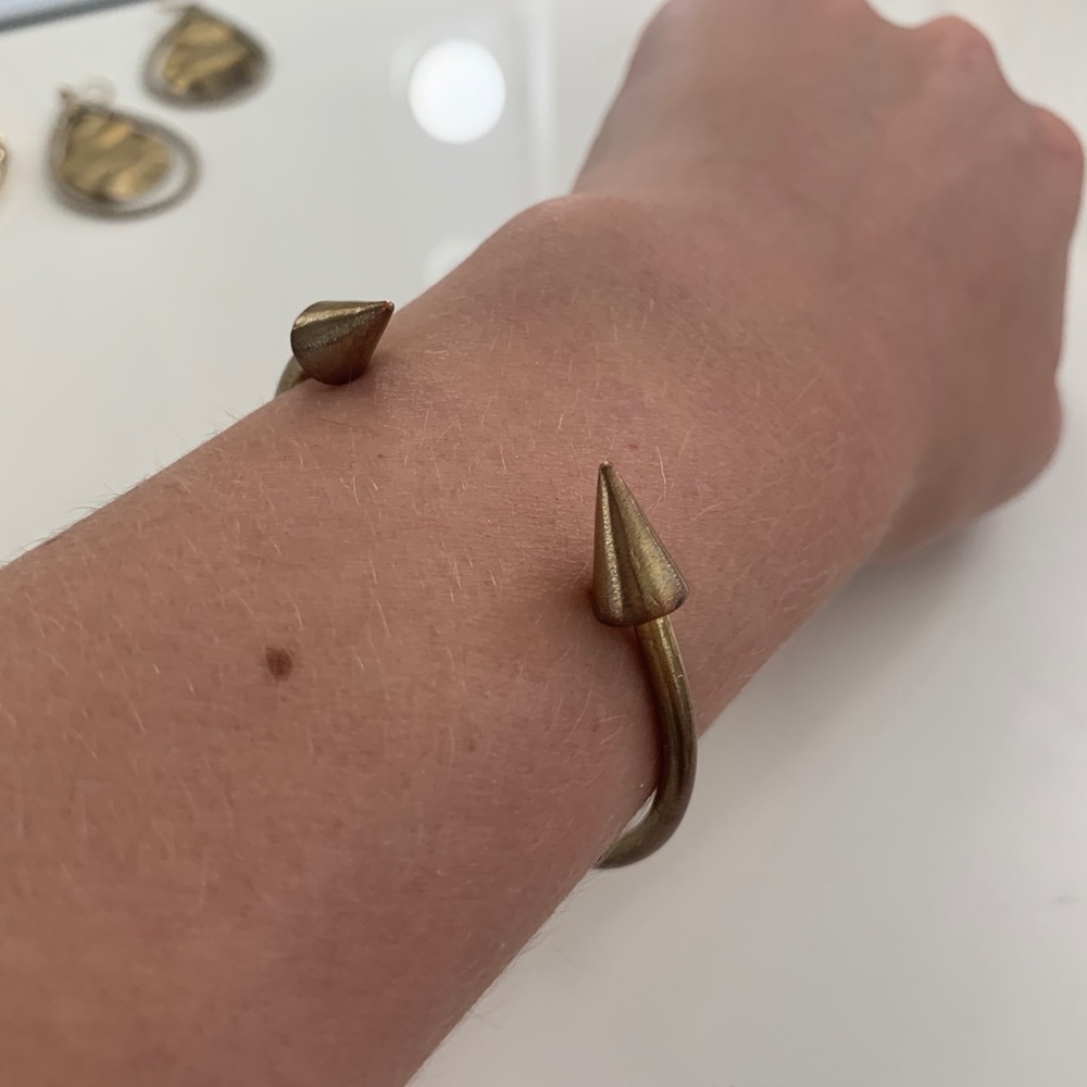 adjustable gold bracelet